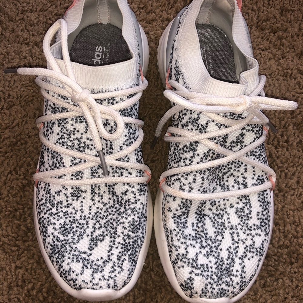 ADDIDAS cloud foam basically new